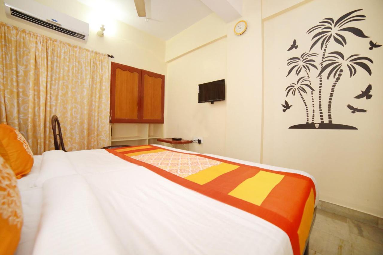 OYO 7926 Hotel Fort View Thiruvananthapuram Buitenkant foto